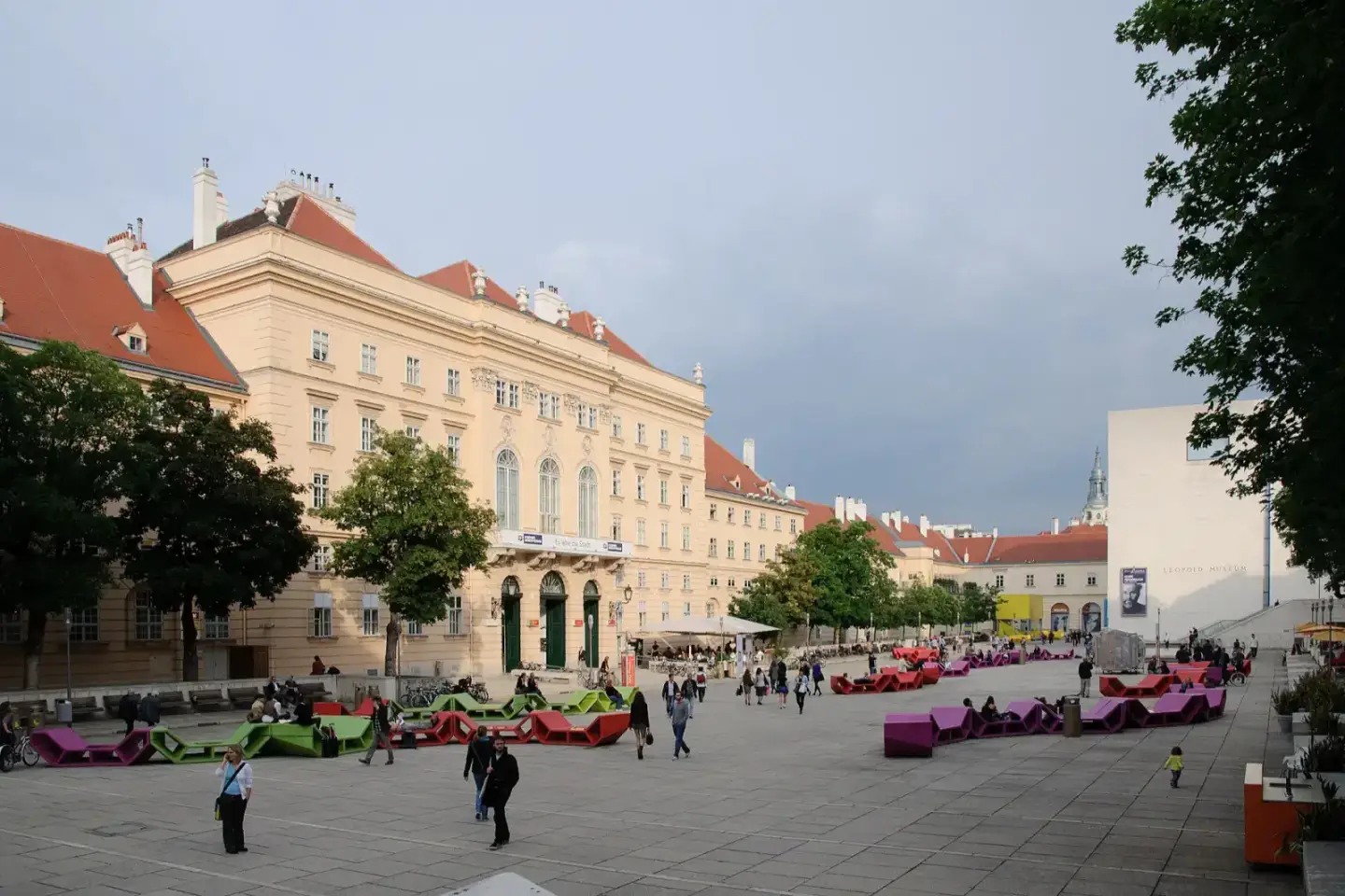 Rund um die Pension: MuseumsQuartier
