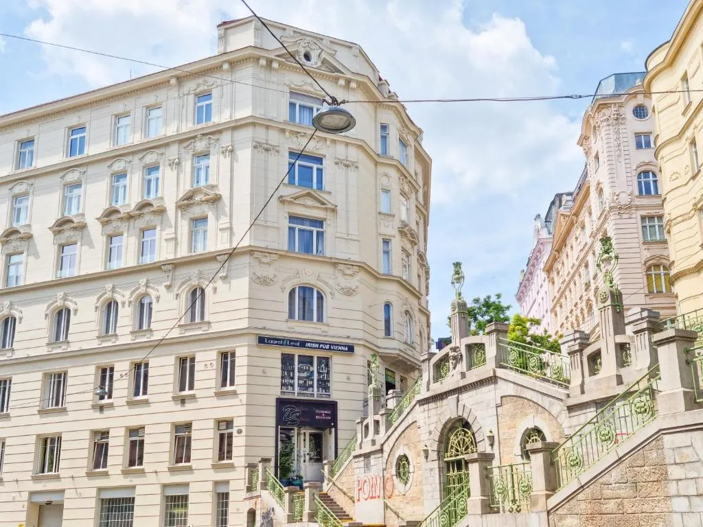 Haus der Pension Mozart in der Theobaldgasse 15 in Wien
