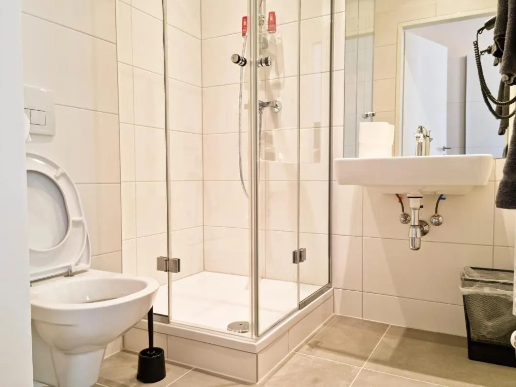 Deluxe Doppelzimmer mit Straßenblick · 03