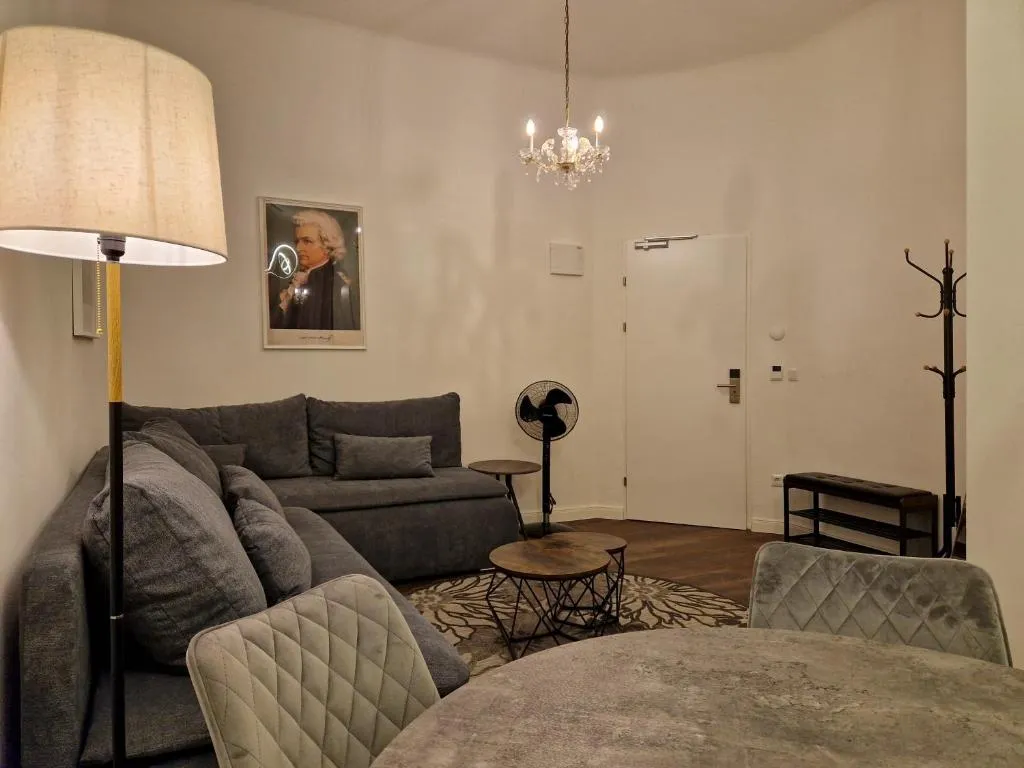 Junior Suite mit Straßenblick